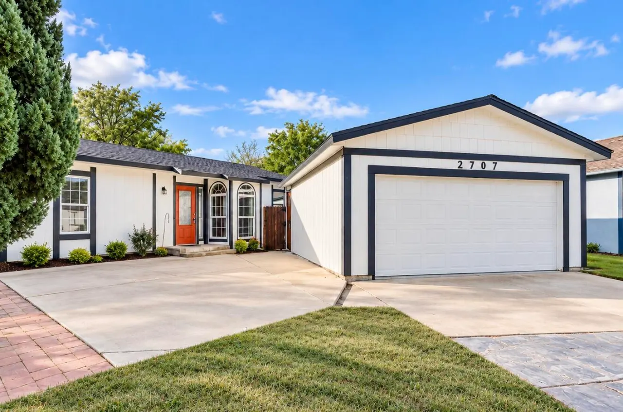 Front exterior — 2707 92nd Street, Lubbock, TX 79423