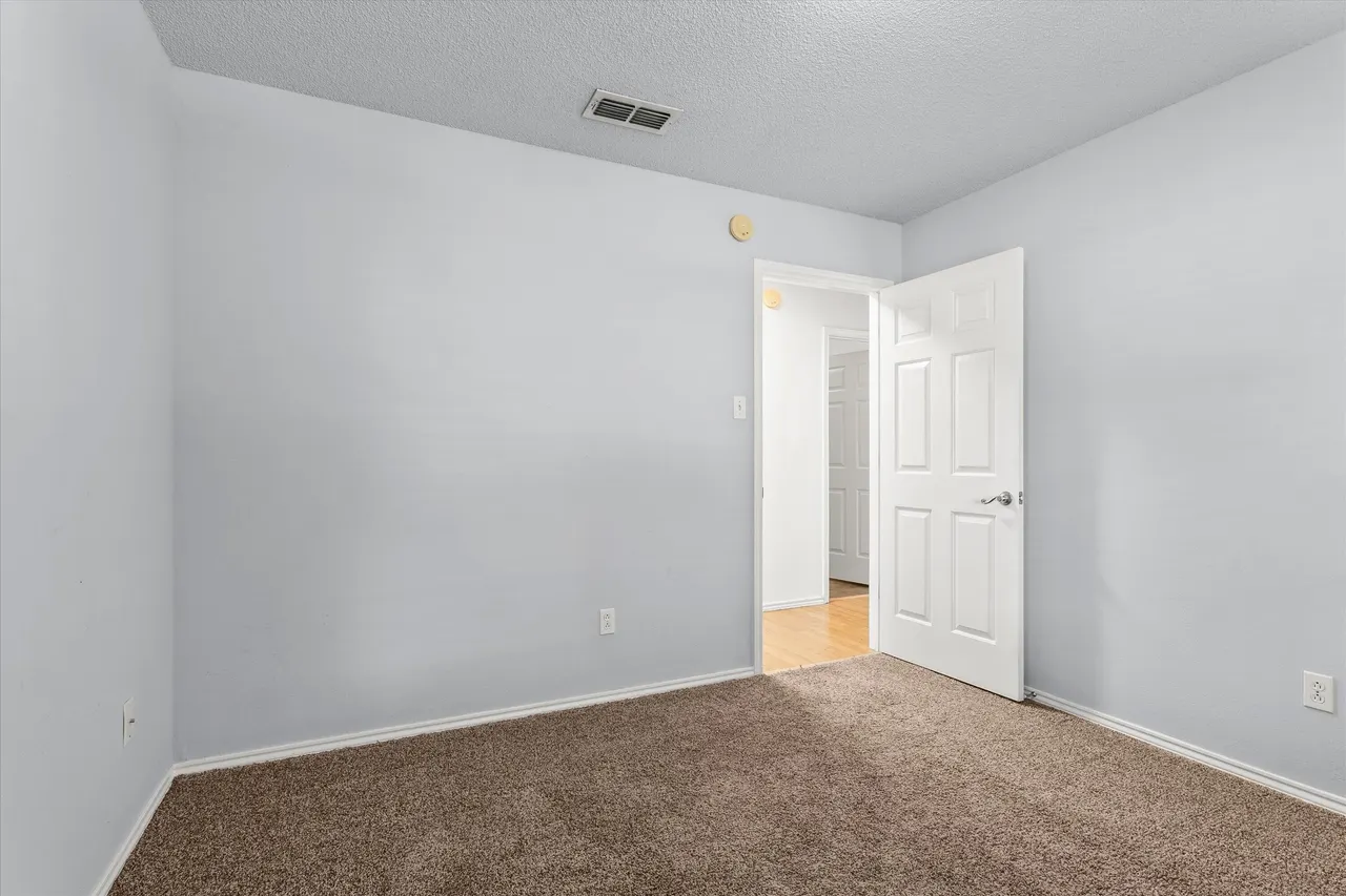 Photo 16 — 2320 94th Street, Lubbock, TX 79423