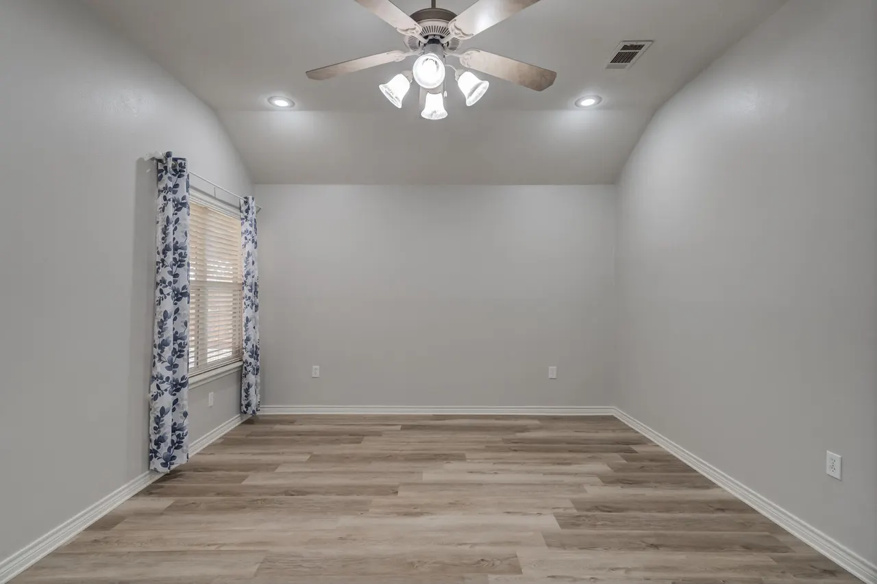 Photo 30 — 3116 102nd Street, Lubbock, TX 79423