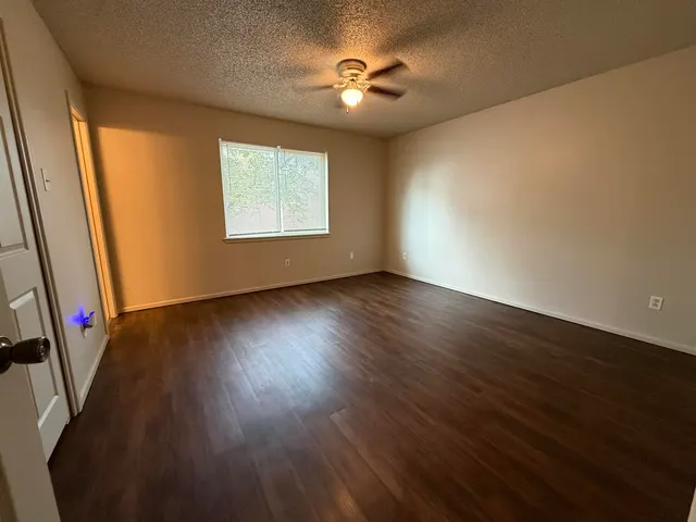 Photo 6 — 6508 22nd Street, Lubbock, TX 79407