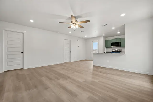 Photo 5 — 7431 64th Street, Lubbock, TX 79407