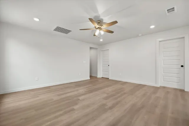Photo 7 — 7431 64th Street, Lubbock, TX 79407