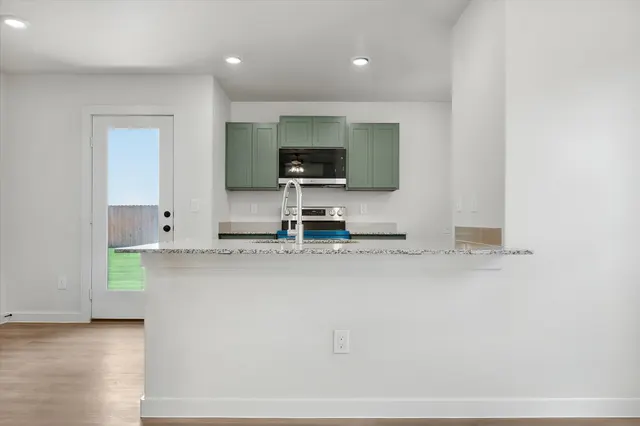 Photo 8 — 7431 64th Street, Lubbock, TX 79407