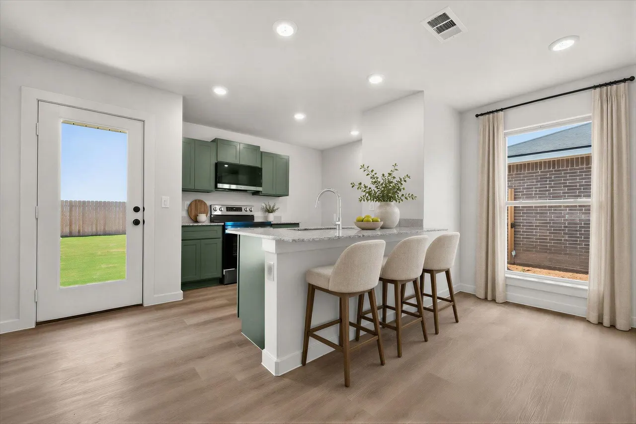 Photo 9 — 7431 64th Street, Lubbock, TX 79407