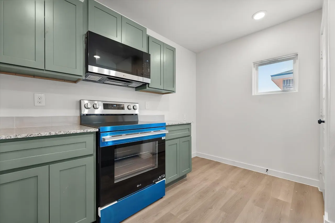 Photo 12 — 7431 64th Street, Lubbock, TX 79407