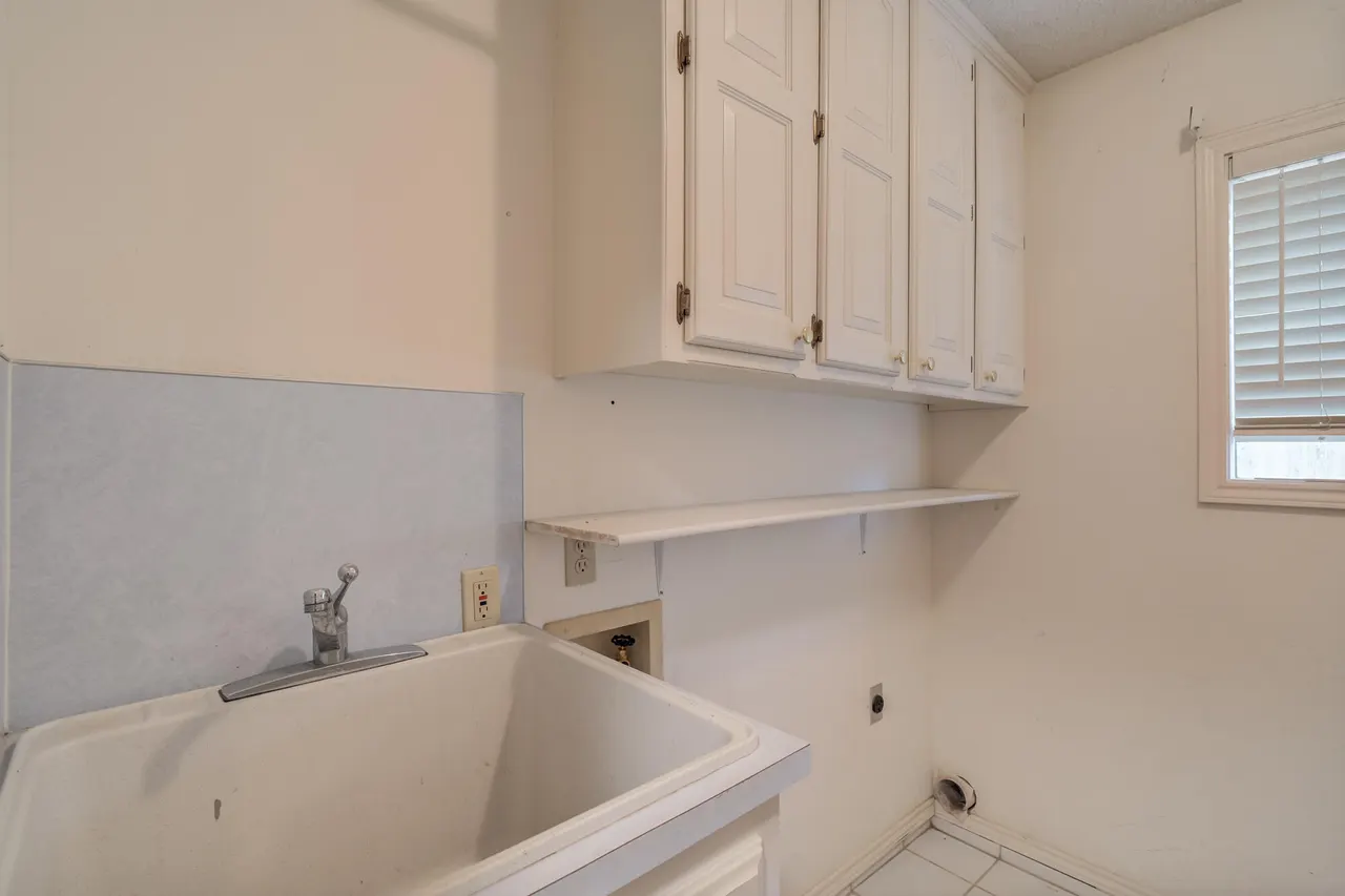 Photo 26 — 1725 E Broadway Street, Brownfield, TX 79316
