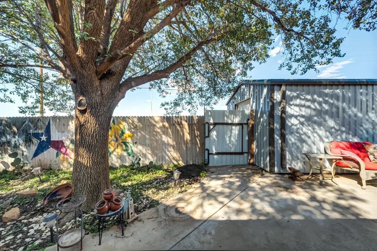 Photo 32 — 1725 E Broadway Street, Brownfield, TX 79316