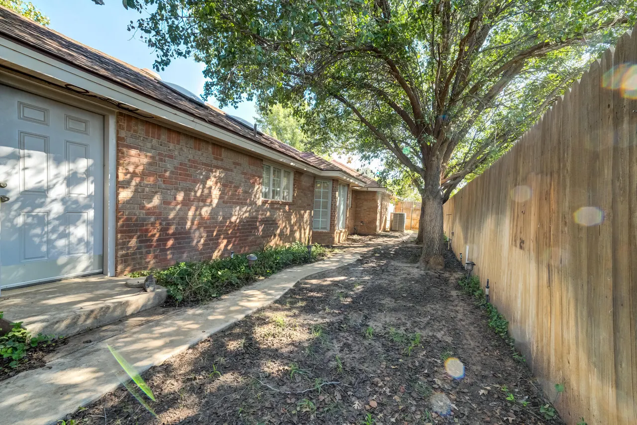 Photo 35 — 1725 E Broadway Street, Brownfield, TX 79316