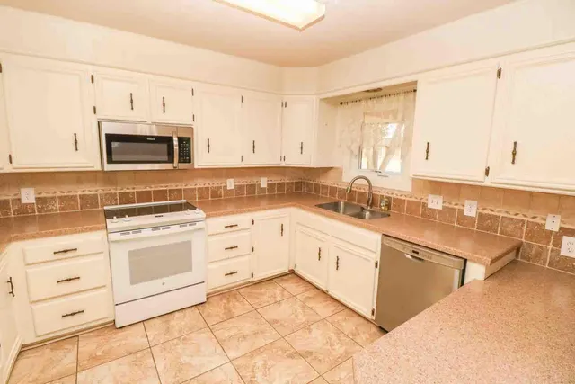 Photo 8 — 235 E 27th Street, Littlefield, TX 79339