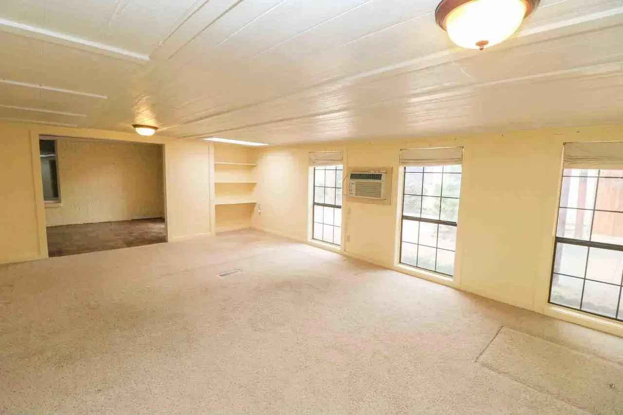 Photo 18 — 235 E 27th Street, Littlefield, TX 79339