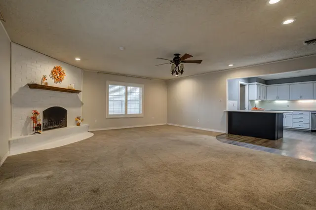 Photo 7 — 1410 2nd Street, Plains, TX 79355