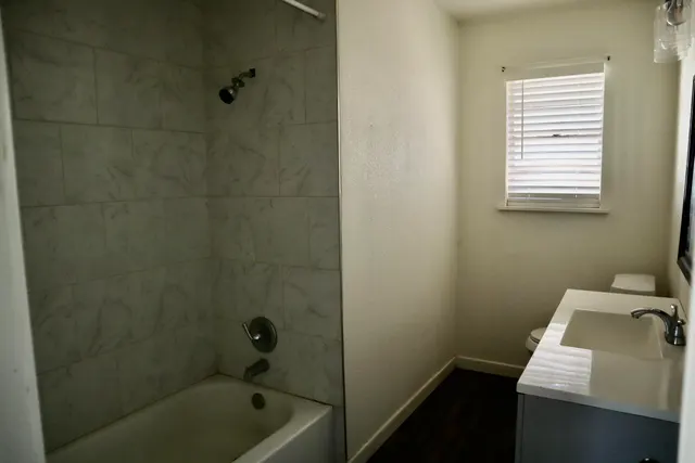Photo 8 — 6208 Avenue U, Lubbock, TX 79412