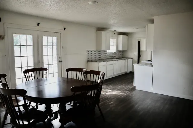 Photo 6 — 6208 Avenue U, Lubbock, TX 79412