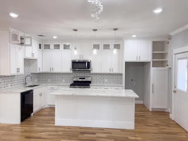Photo 6 — 1903 Elizabeth Avenue, Wichita Falls, TX 76301