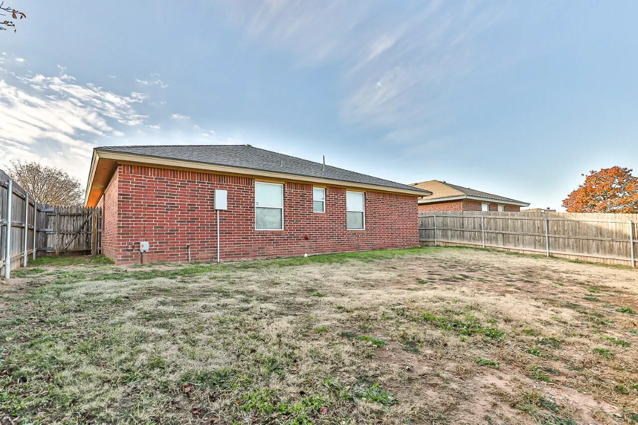 Photo 15 — 2508 108th Drive, Lubbock, TX 79423