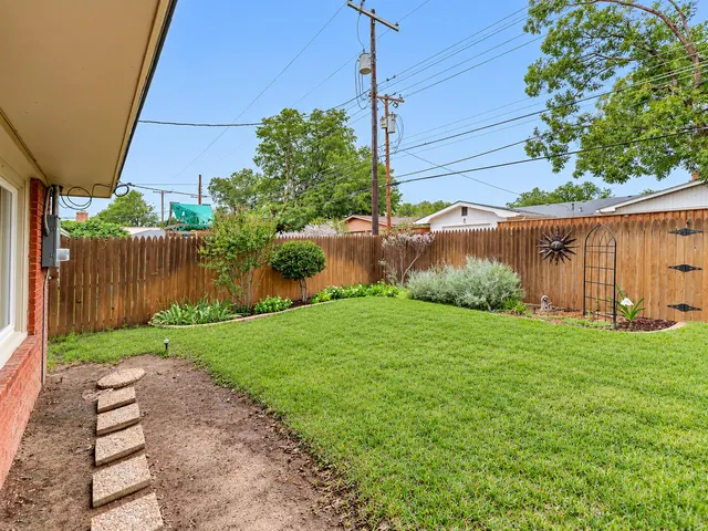 Photo 4 — 3620 61st Street, Lubbock, TX 79413