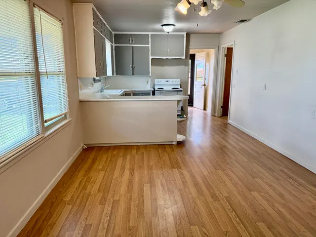 Photo 3 — 308 S Ayrshire Avenue, Crosbyton, TX 79322
