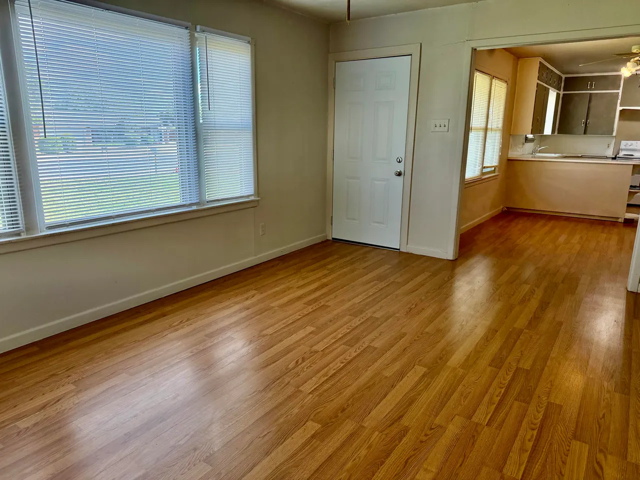 Photo 2 — 308 S Ayrshire Avenue, Crosbyton, TX 79322