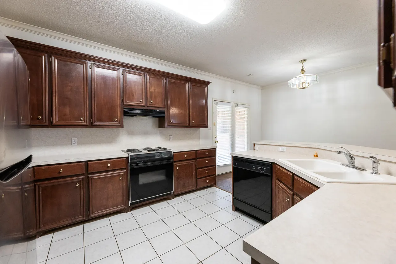 Photo 21 — 6604 Belmont Avenue, Lubbock, TX 79424