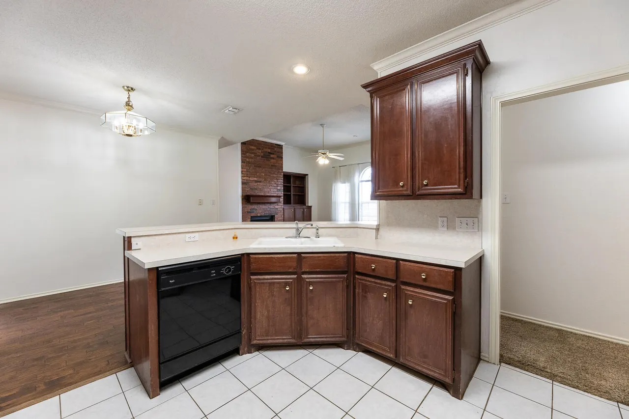 Photo 23 — 6604 Belmont Avenue, Lubbock, TX 79424