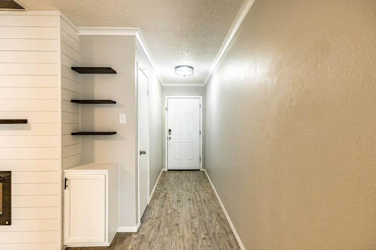 Photo 3 — 9611 Bangor Avenue, Lubbock, TX 79424