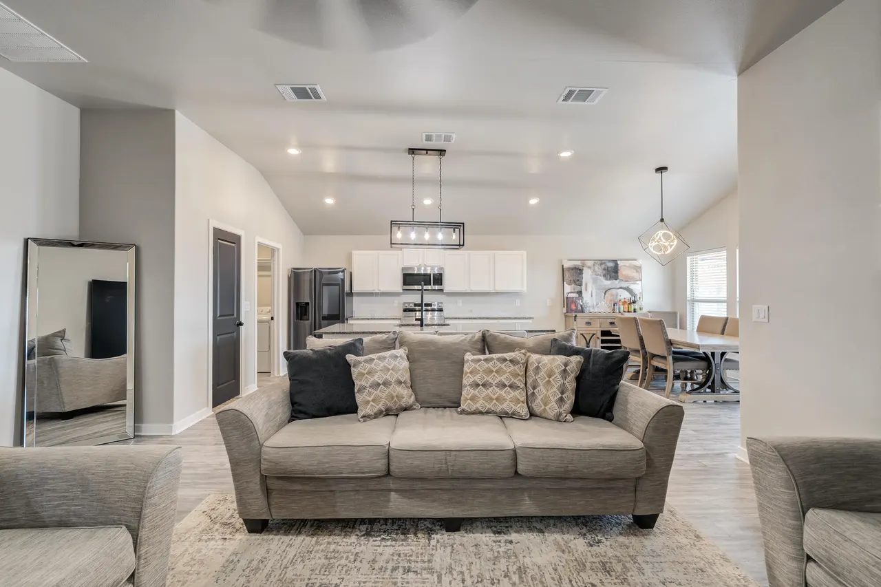 Photo 14 — 3203 Valencia Avenue, Lubbock, TX 79407