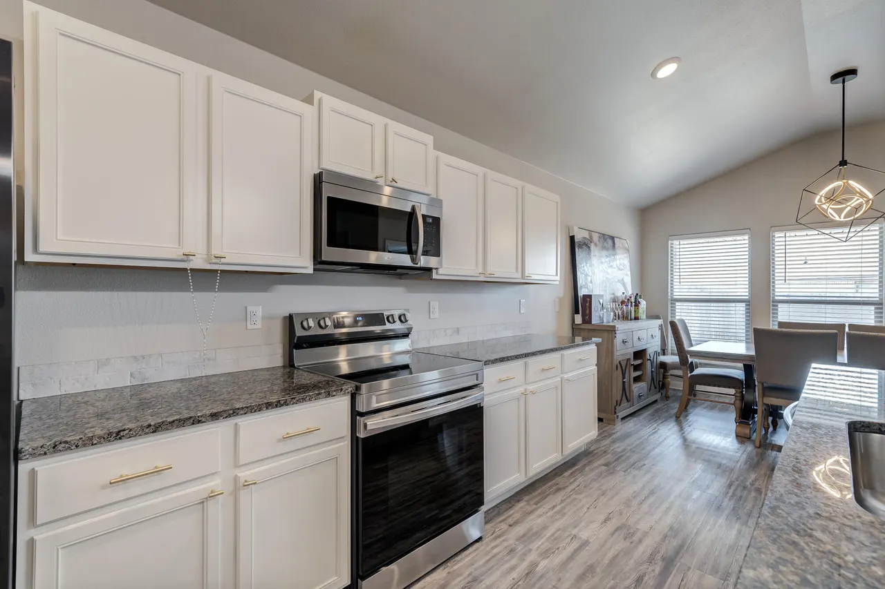 Photo 15 — 3203 Valencia Avenue, Lubbock, TX 79407