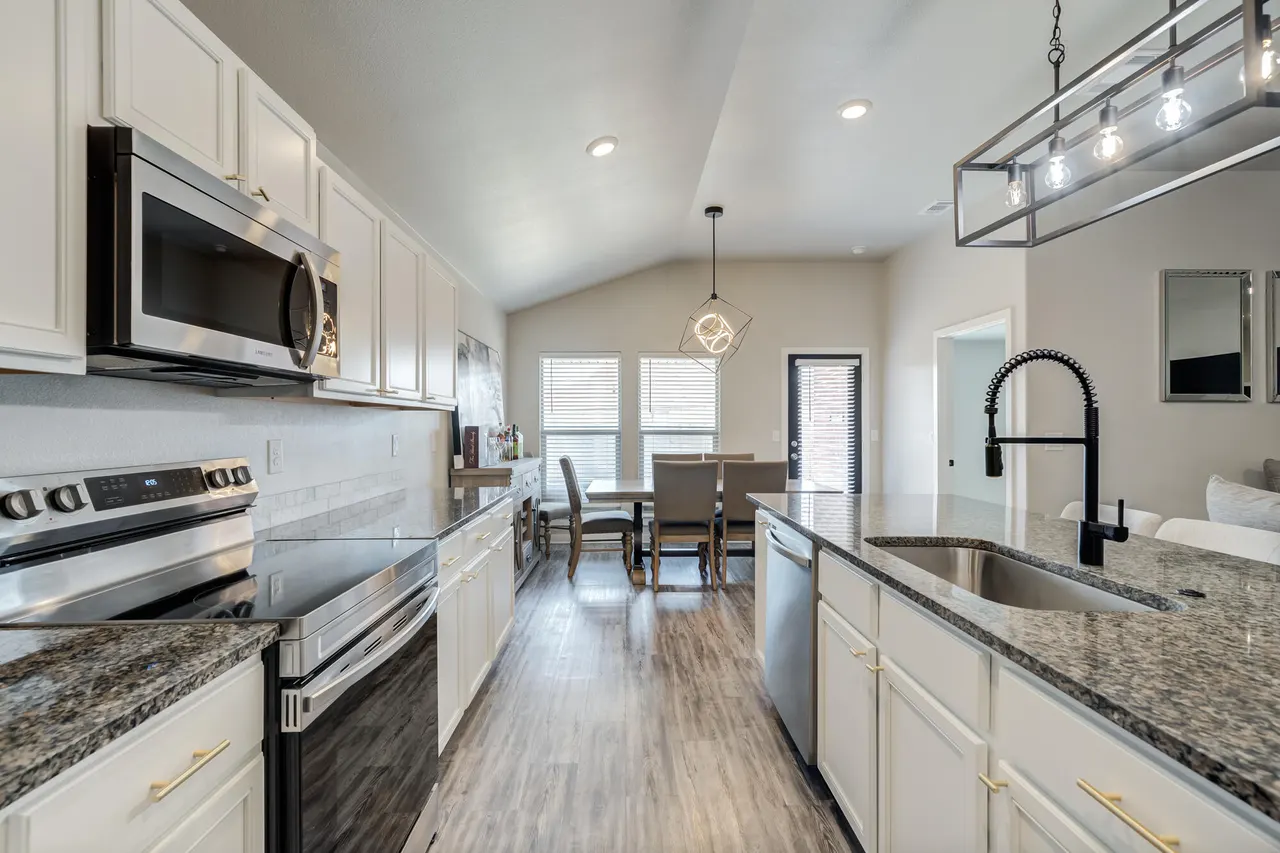 Photo 16 — 3203 Valencia Avenue, Lubbock, TX 79407