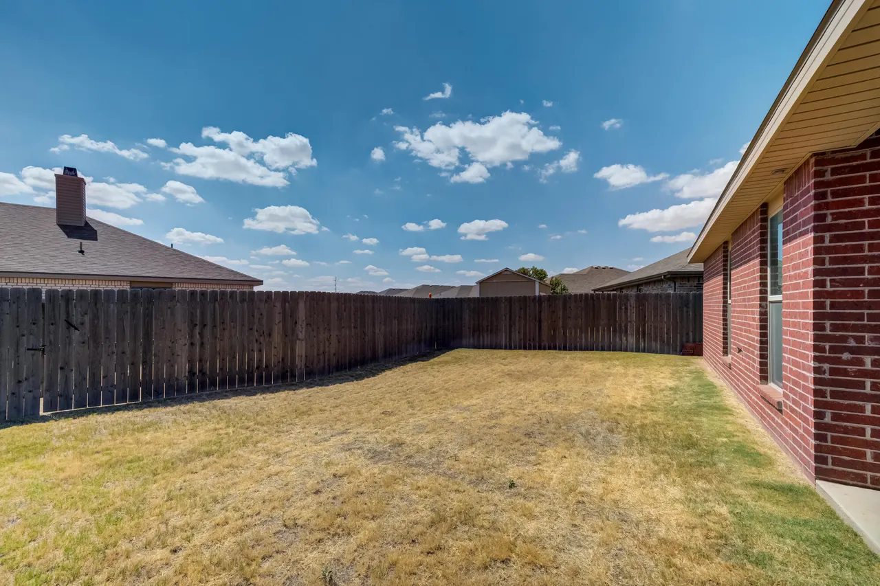 Photo 37 — 3203 Valencia Avenue, Lubbock, TX 79407