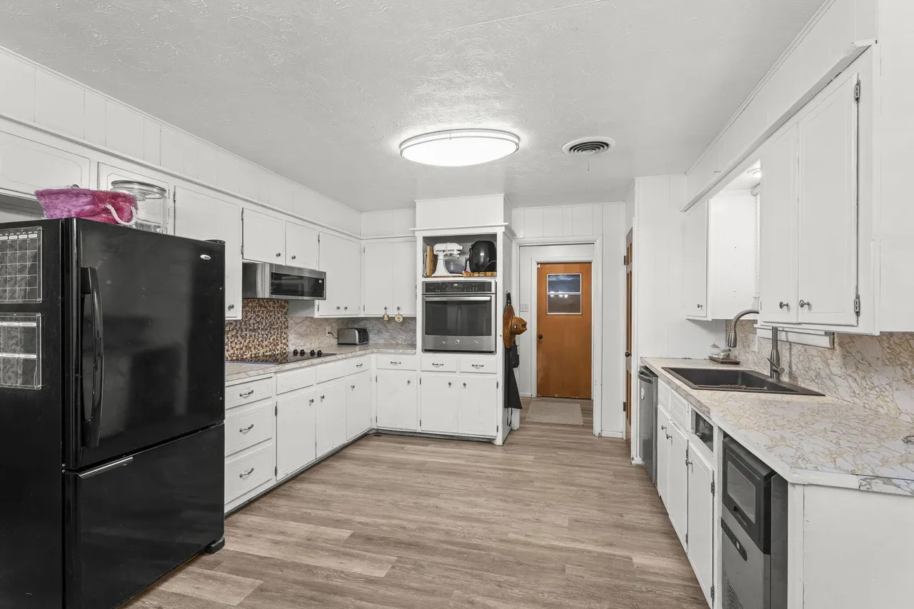Photo 13 — 1900 N 8th Street, Tahoka, TX 79373
