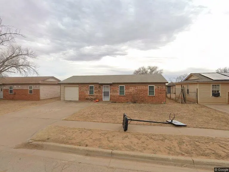 Front exterior — 506 E 79th Street, Lubbock, TX 79404