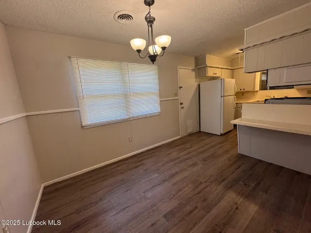Photo 4 — 4315 58th Street B, Lubbock, TX 79413