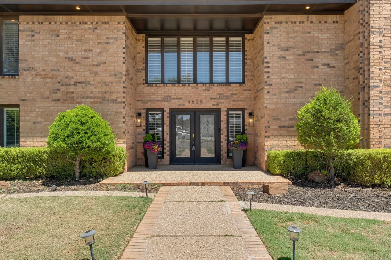 Photo 2 — 4628 94th Street, Lubbock, TX 79424