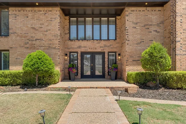 Photo 2 — 4628 94th Street, Lubbock, TX 79424