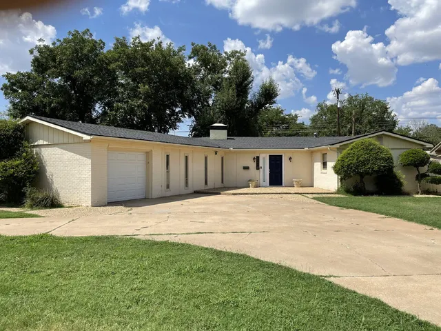 Front exterior — 2822 56th Street, Lubbock, TX 79413