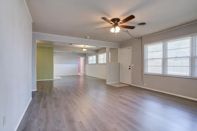 Photo 5 — 4202 52nd Street, Lubbock, TX 79413