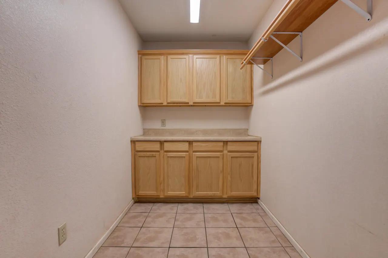 Photo 11 — 4202 52nd Street, Lubbock, TX 79413