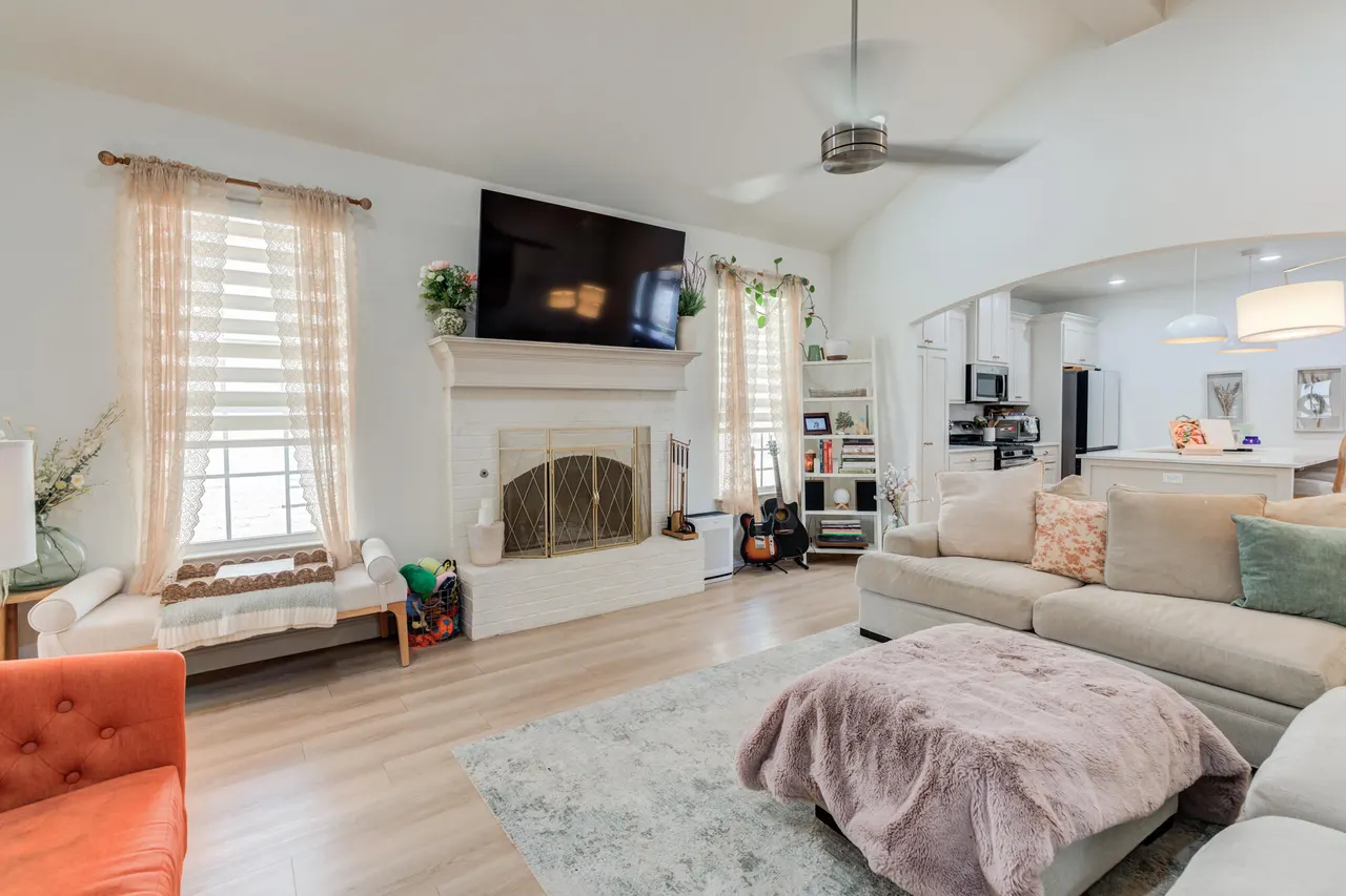 Photo 2 — 5907 Grinnell Street, Lubbock, TX 79416