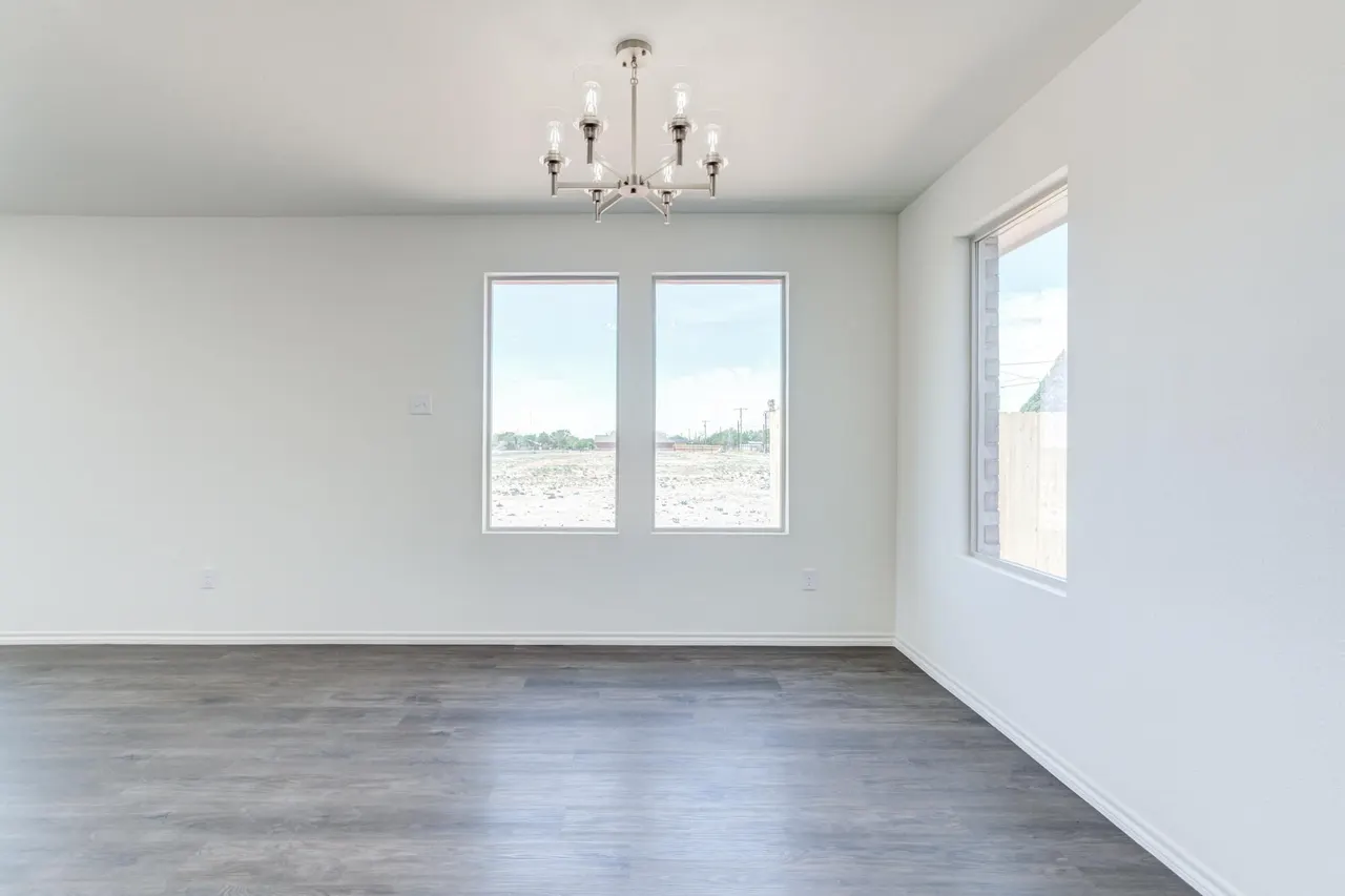 Photo 17 — 923 E Fordham Street, Lubbock, TX 79403