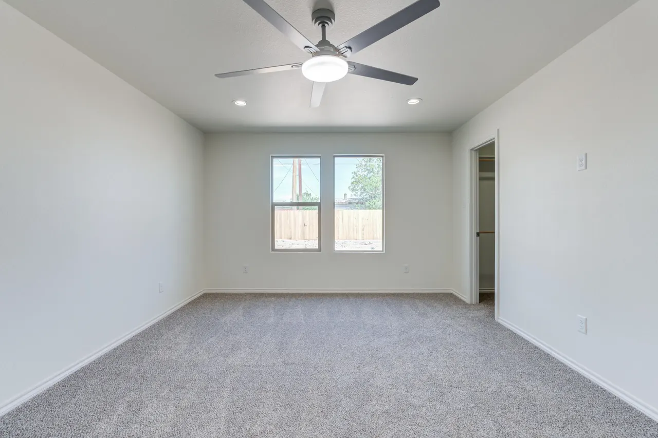 Photo 19 — 923 E Fordham Street, Lubbock, TX 79403
