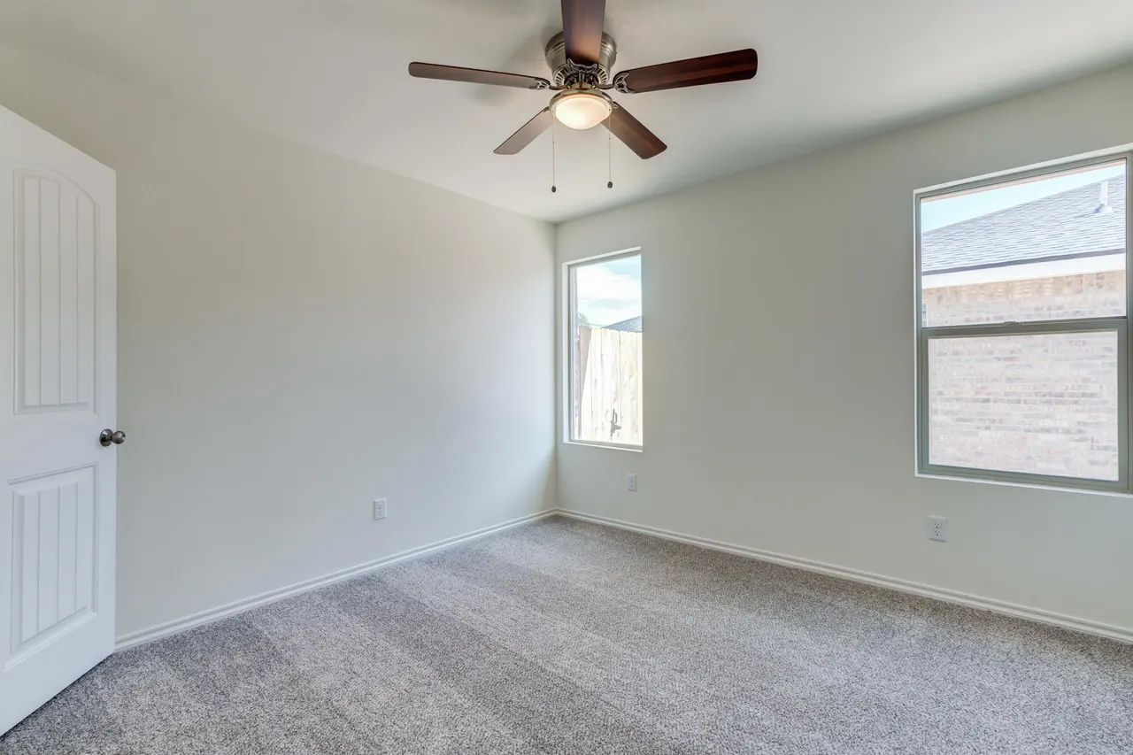 Photo 28 — 923 E Fordham Street, Lubbock, TX 79403