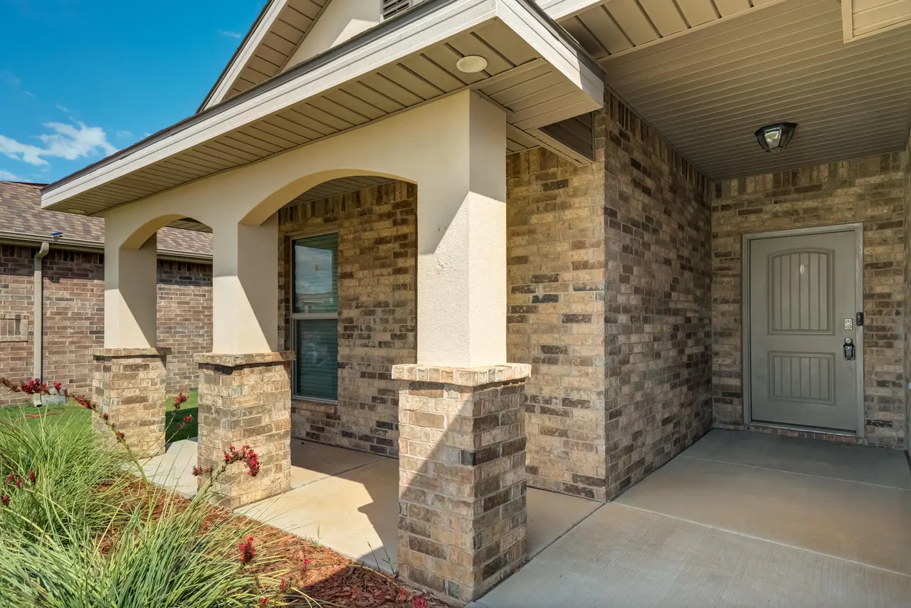 Photo 8 — 13807 Waco Avenue, Lubbock, TX 79423