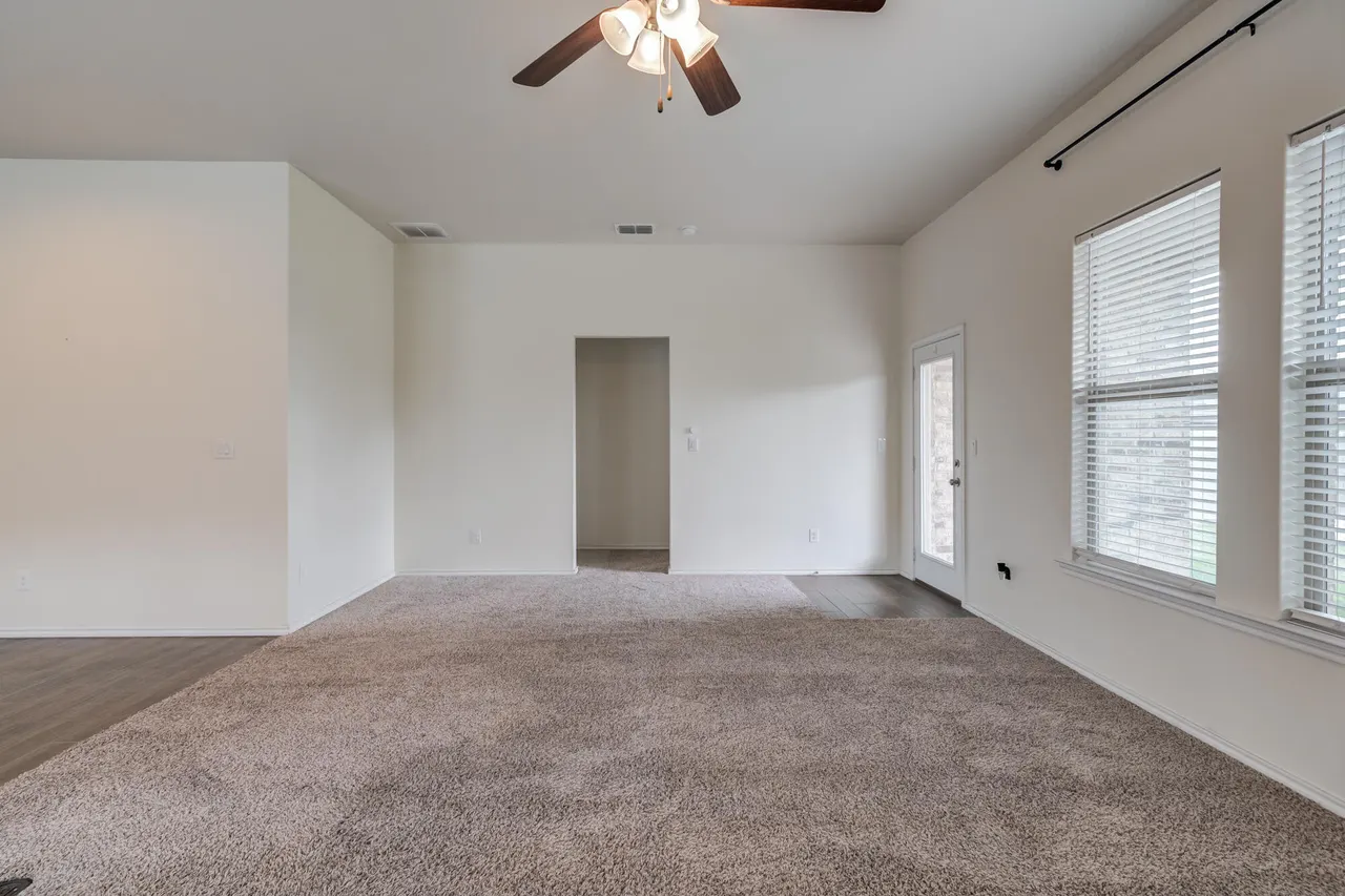 Photo 19 — 13807 Waco Avenue, Lubbock, TX 79423