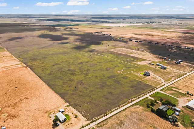 Front exterior — 9911 County Road 5400, Shallowater, TX 79363