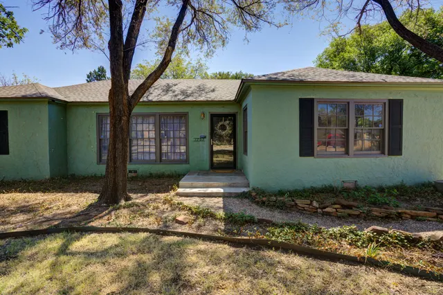 Front exterior — 1707 31st Street, Lubbock, TX 79411