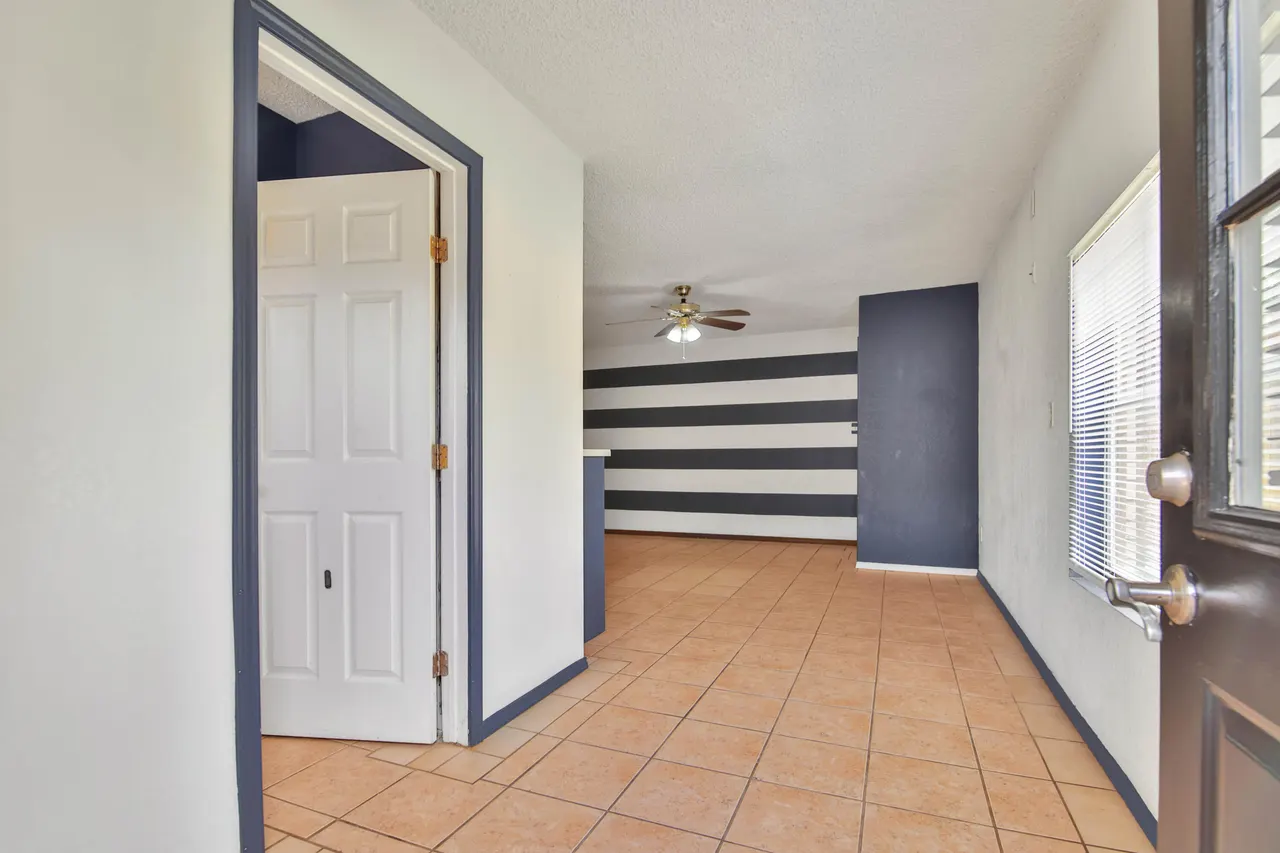 Photo 41 — 8012 Richmond Avenue, Lubbock, TX 79424