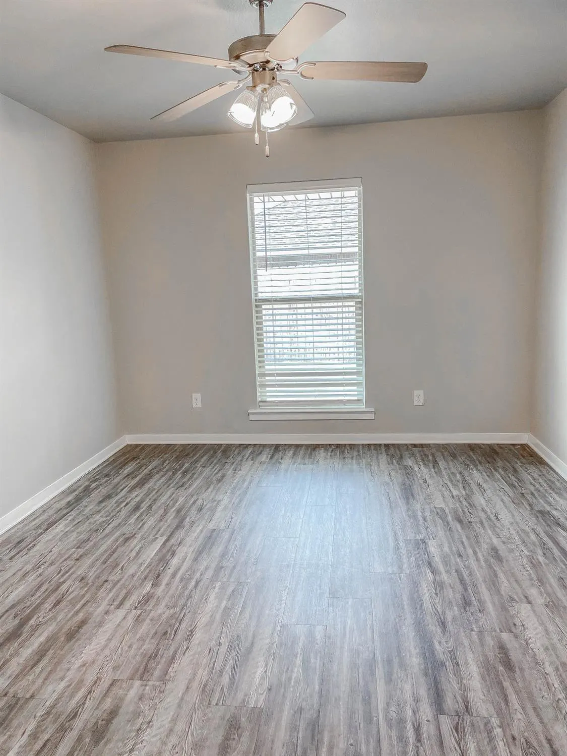 Photo 2 — 2135 N Texas Avenue # 1-2, Lubbock, TX 79403
