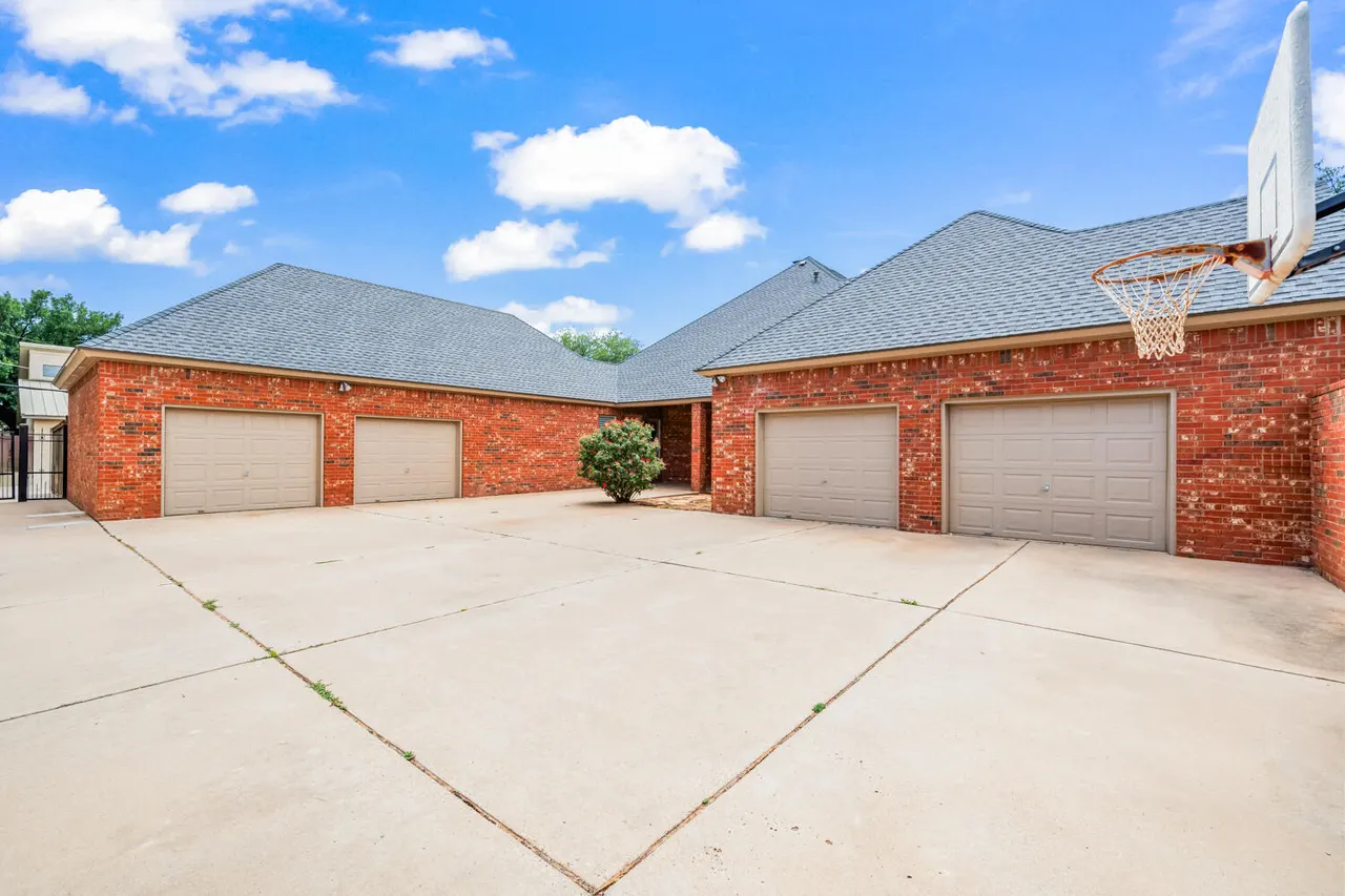 Photo 6 — 4801 5th Street, Lubbock, TX 79416