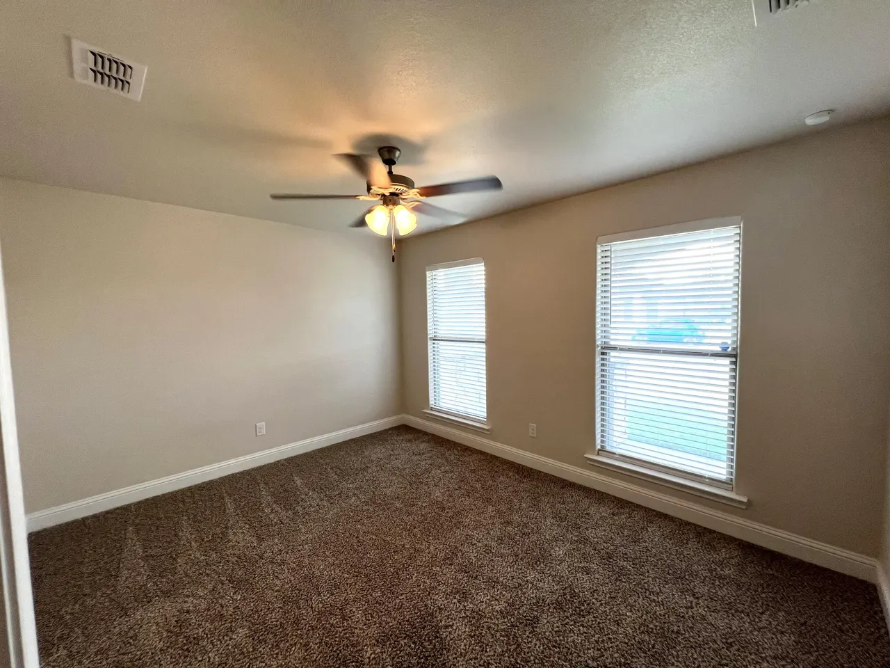 Photo 5 — 2107 136th Street, Lubbock, TX 79423