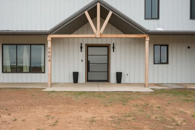 Photo 4 — 6864 Filly Road, Lubbock, TX 79407